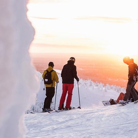 Classic Log Cabin Ski-In Ski-Out Levi Exteriör bild
