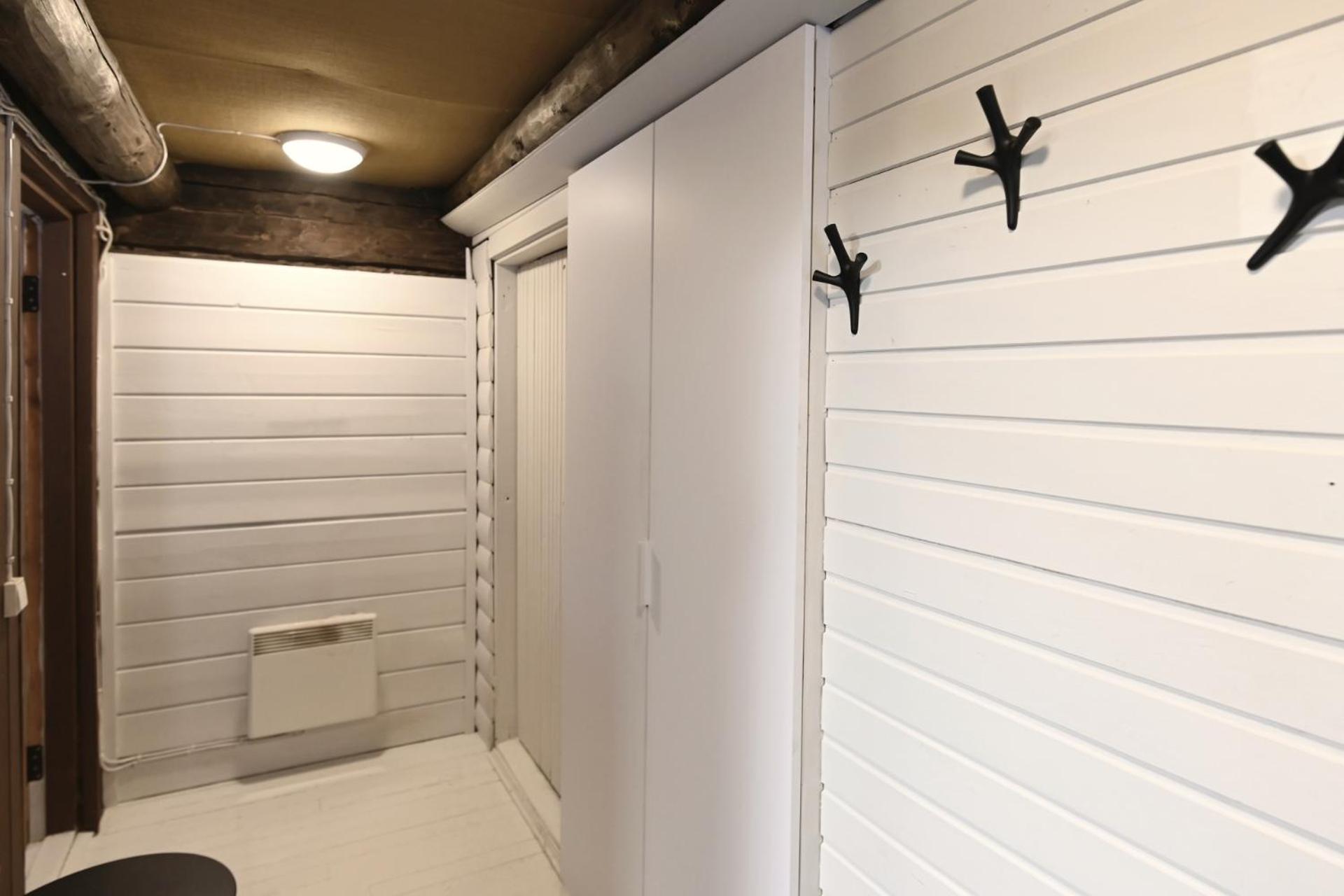 Classic Log Cabin Ski-In Ski-Out Levi Rum bild
