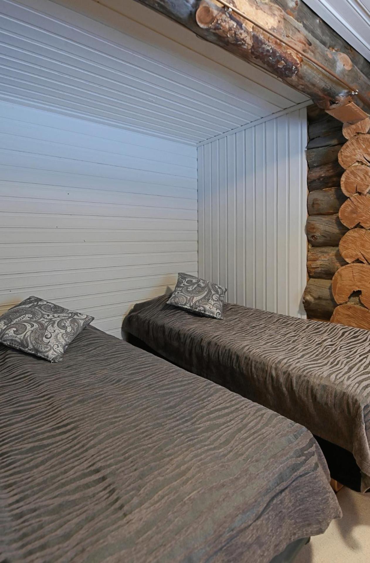 Classic Log Cabin Ski-In Ski-Out Levi Exteriör bild